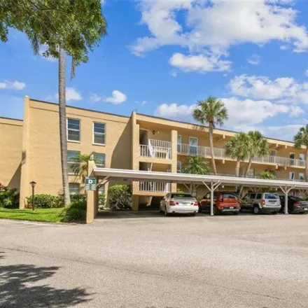 Buy this 2 bed condo on 225 Country Club Dr Unit D235 in Largo, Florida