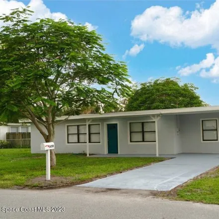 Buy this 3 bed house on 1644 Seneca Drive in Brevard County, FL 32935