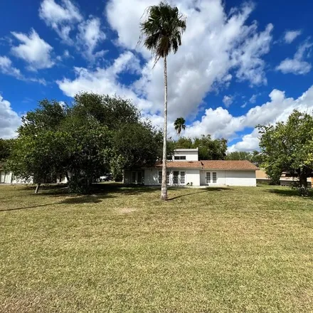 Image 9 - 412 Avenue Zapata, Rancho Viejo, Cameron County, TX 78575, USA - Townhouse for rent