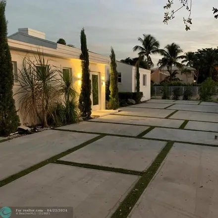 Rent this 6 bed house on 9007 Northeast 10th Avenue in Miami Shores, Miami-Dade County