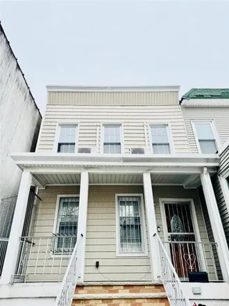 Image 1 - 32-14 98th Street, New York, NY 11369, USA - House for sale