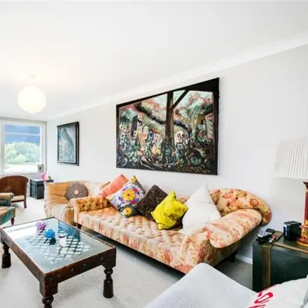 Rent this 2 bed room on 26 The Terrace in London, SW13 0NR