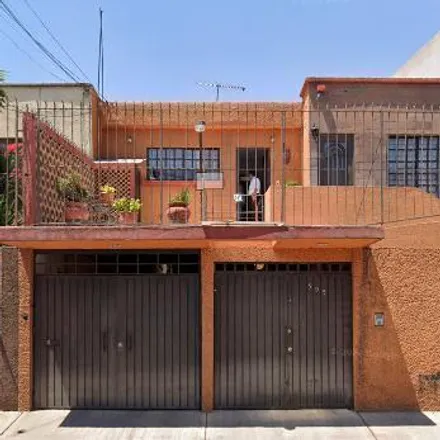 Buy this 5 bed house on Calle Xochicalco in Colonia Letrán Valle, 03600 Mexico City