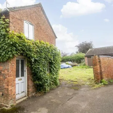 Buy this 2 bed house on Green Lane in Husbands Bosworth, Leicestershire