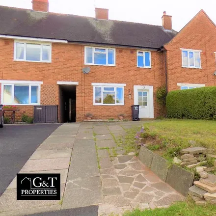 Rent this 3 bed townhouse on Princes Road in Stourbridge, DY8 3ED