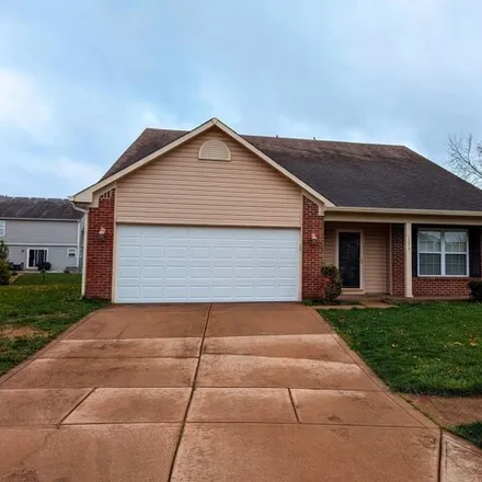 Buy this 3 bed house on 1201 Pamela Court in Franklin, IN 46131