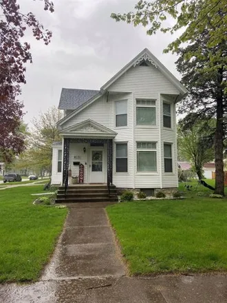Buy this 3 bed house on 519 East Union Street in Manchester, IA 52057