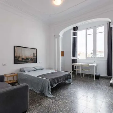 Rent this 5 bed apartment on Carrer dels Centelles in 42, 46006 Valencia