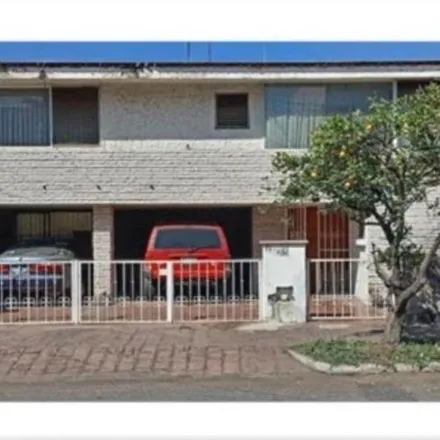 Buy this 3 bed house on Calle Valparaíso 2432 in Jardines de Providencia, 45170 Guadalajara