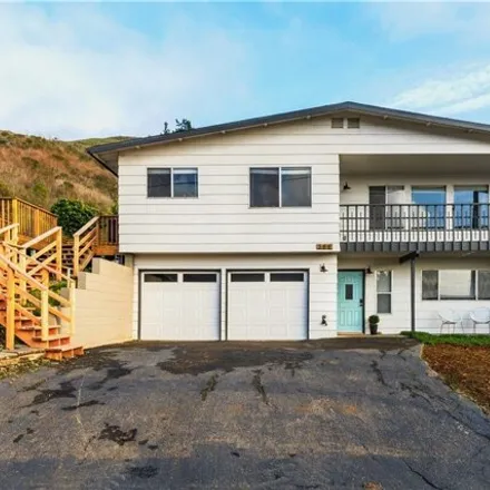 Buy this 3 bed house on 388 Hacienda Drive in Cayucos, San Luis Obispo County