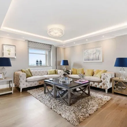 Rent this 5 bed apartment on Boydell Court in London, NW8 6NH