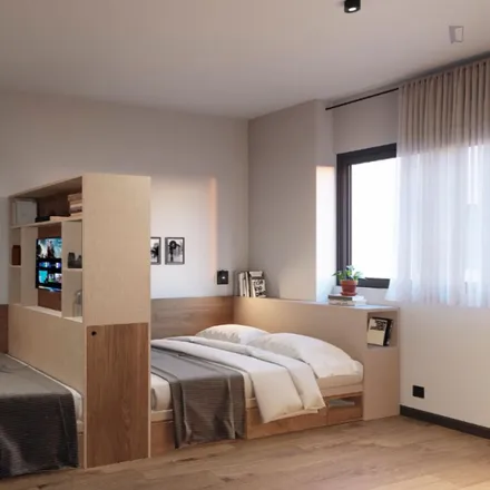 Rent this 265 bed room on Escola Poblenou in Carrer del Perú, 139