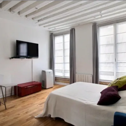 Rent this studio apartment on 7 Rue des Innocents in 75001 Paris, France