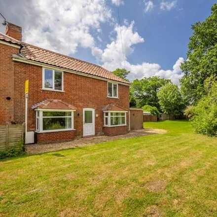 Image 4 - Recruiting Sergeant, Norwich Road, Coltishall, NR12 7EE, United Kingdom - Townhouse for sale