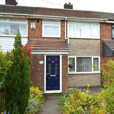 Buy this 3 bed townhouse on 3 Geneva Walk in Chadderton, OL9 9AG