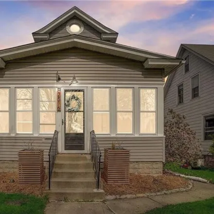 Buy this 3 bed house on 2516 Northeast Brighton Avenue in Minneapolis, MN 55418