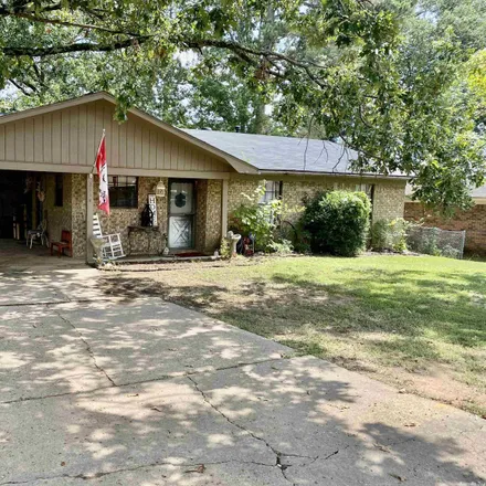 Buy this 3 bed house on 2114 Justus Loop in Bryant, AR 72022