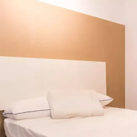 Rent this 1 bed apartment on Calle de Alicante in 46100 Burjassot, Spain