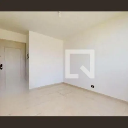 Buy this 2 bed apartment on Rua Albuquerque Souza Muniz in Campo Belo, São Paulo - SP