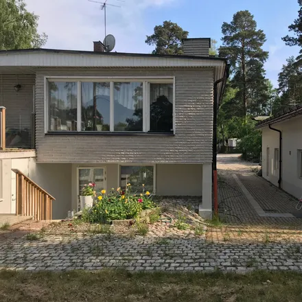 Rent this 1 bed apartment on Anhaltsvägen in 191 42 Sollentuna kommun, Sweden