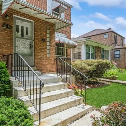 Image 4 - 6129 N Kimball Ave, Chicago, Illinois, 60659 - House for sale
