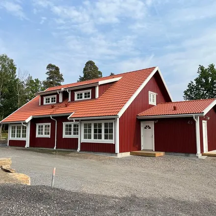 Rent this 4 bed apartment on Slätthultsvägen in 443 60 Lerum, Sweden