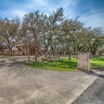 Image 4 - 8209 Garden North Drive, Comal County, TX 78266, USA - House for sale