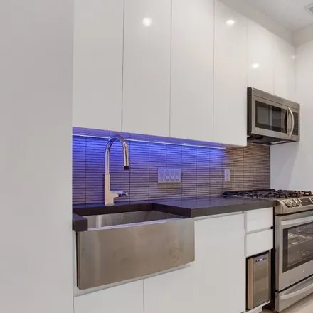 Rent this 5 bed apartment on 154 Attorney Street in New York, NY 10002