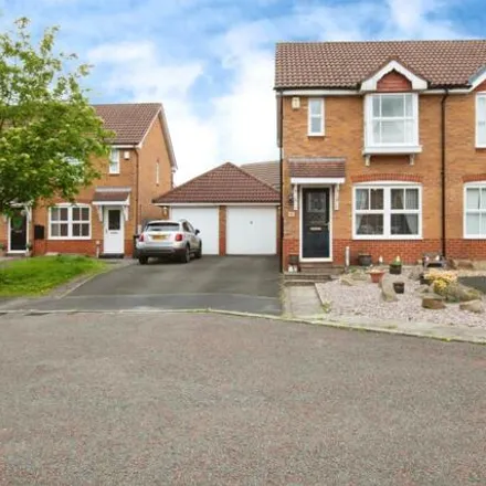 Buy this 2 bed duplex on Mile Stone Meadow in Euxton, PR7 6FB