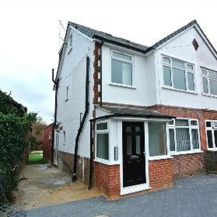 Rent this 6 bed house on 45 Albert Road in Englefield Green, TW20 0AW