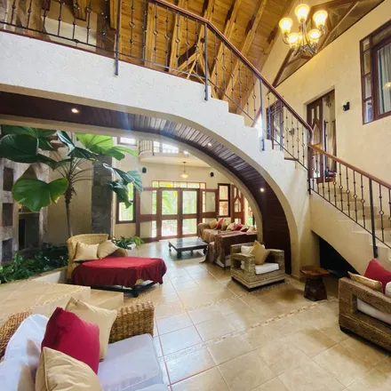Image 5 - Luxury Villas $ 997 - House for sale