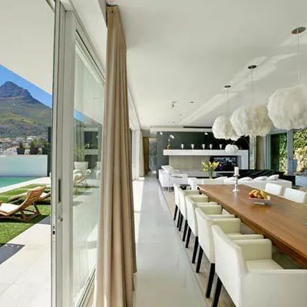 Image 4 - Quebec Road, Camps Bay, Cape Town, 8005, South Africa - Apartment for rent