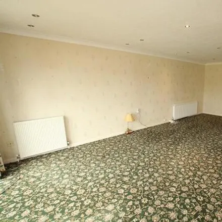 Image 7 - Greenfield Avenue, The Rookery, WD19 5DL, United Kingdom - Duplex for sale