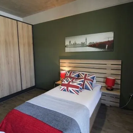 Rent this 2 bed apartment on 482 13th Street in Menlo Park, Pretoria