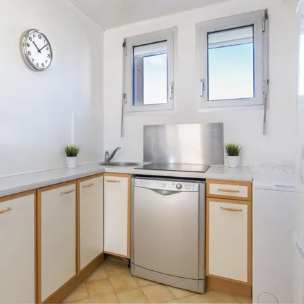 Rent this 4 bed apartment on 157 Boulevard Charles Warnery in 34064 Montpellier, France