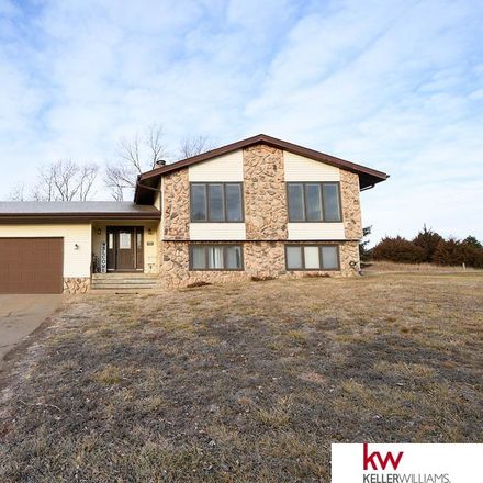 Rent this 4 bed house on 249 Northside Drive in Hebron, NE 68370