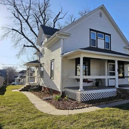 Buy this 4 bed house on 2643 McFaul Street in Sioux City, IA 51104