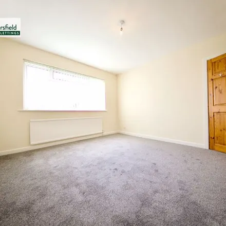Image 4 - 23 The Ghyll, Kirklees, HD2 2FE, United Kingdom - Apartment for rent