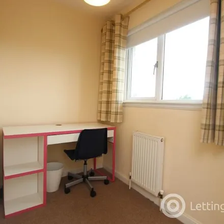 Image 4 - 6 Easter Dalry Drive, City of Edinburgh, EH11 2TE, United Kingdom - Apartment for rent