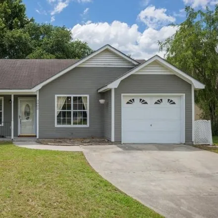 Buy this 3 bed house on 3010 Will Drive in Valdosta, GA 31602
