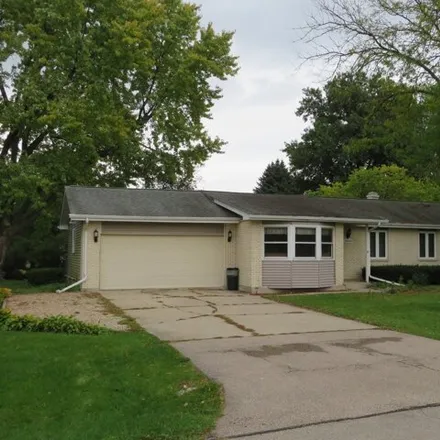 Image 2 - 5617 South Greenland Drive, Highland Estates, Flagg Township, IL 61068, USA - House for sale