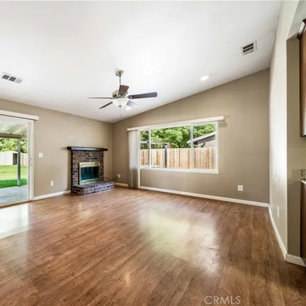 Image 3 - 3107 Michael Way, Chico, CA 95973, USA - House for sale