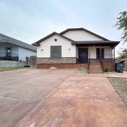 Buy this 4 bed house on 4524 Emma Ln in Laredo, Texas