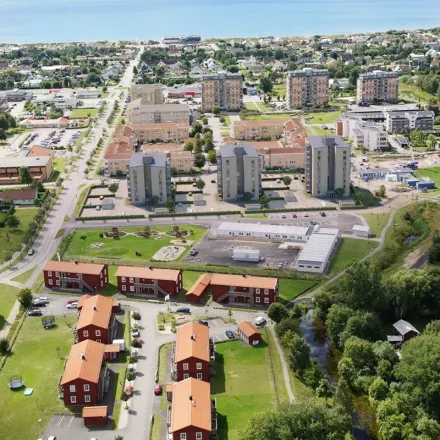 Rent this 2 bed apartment on Monarkivägen in 311 41 Falkenberg, Sweden