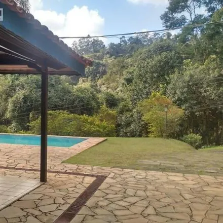 Buy this 6 bed house on Estrada dos Angicos in Campo Limpo Paulista, Campo Limpo Paulista - SP