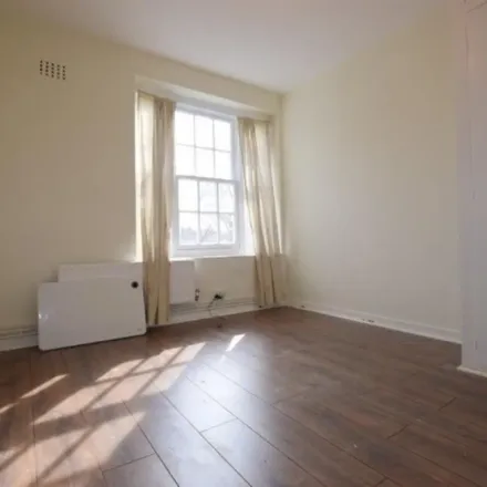 Image 2 - Alverstone House, Magee Street, London, SE11 5BZ, United Kingdom - Apartment for rent