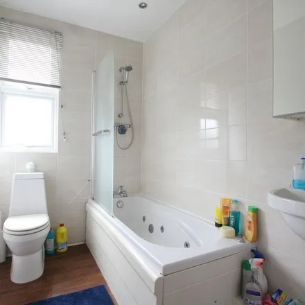 Rent this 1 bed apartment on 97 in 99 Replingham Road, London