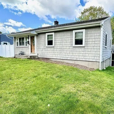 Buy this 3 bed house on 31 Pine Street in Weymouth, MA 02190