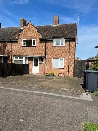 Rent this 3 bed duplex on 63 Ditton Fields in Cambridge, CB5 8QQ