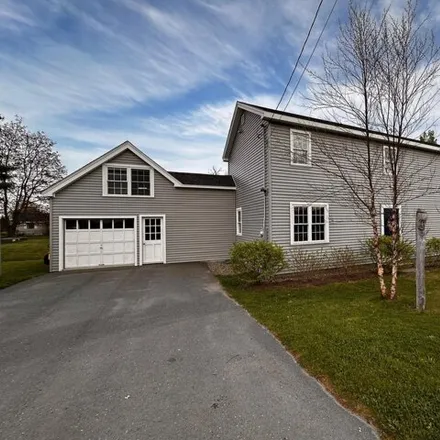 Buy this 3 bed house on 2 Tozier Street in Belfast, ME 04915